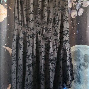 (Ross) goth floral asymmetrical hym skirt size medium